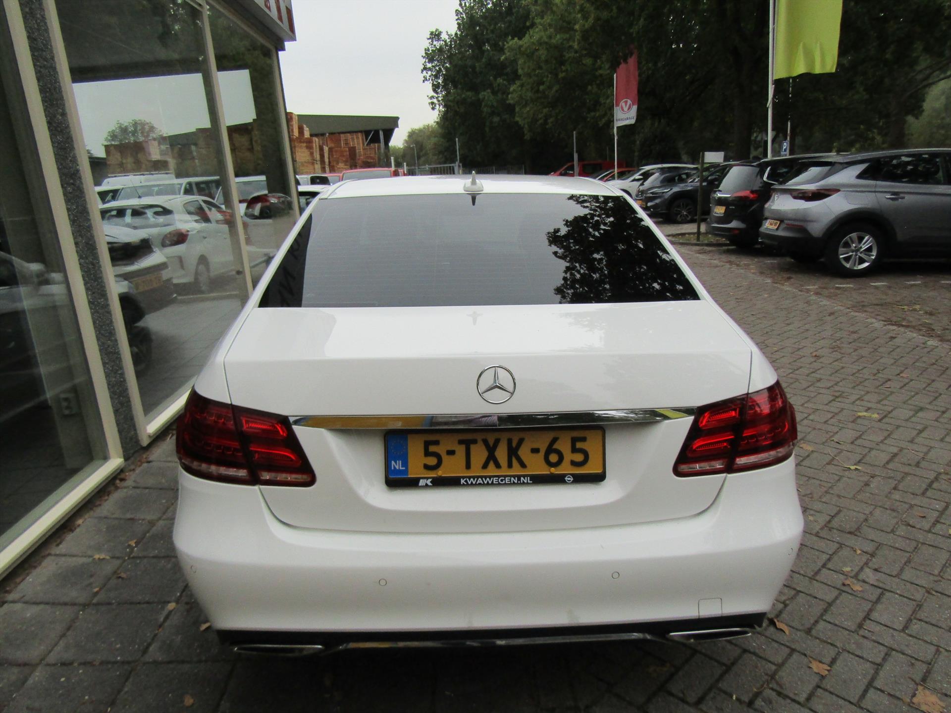 35681813-2.jpg
