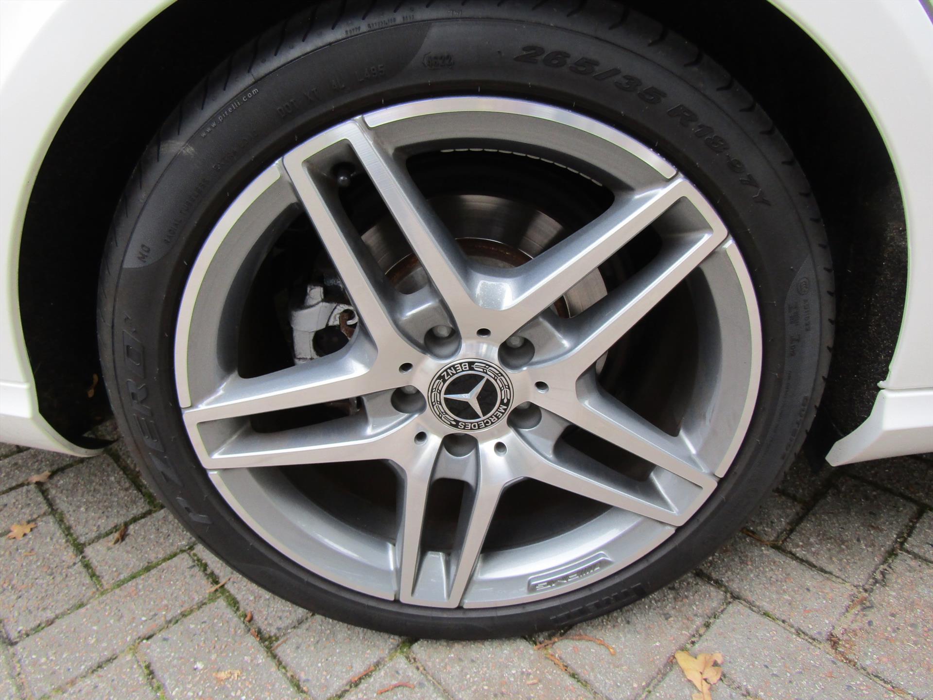 35681813-6.jpg