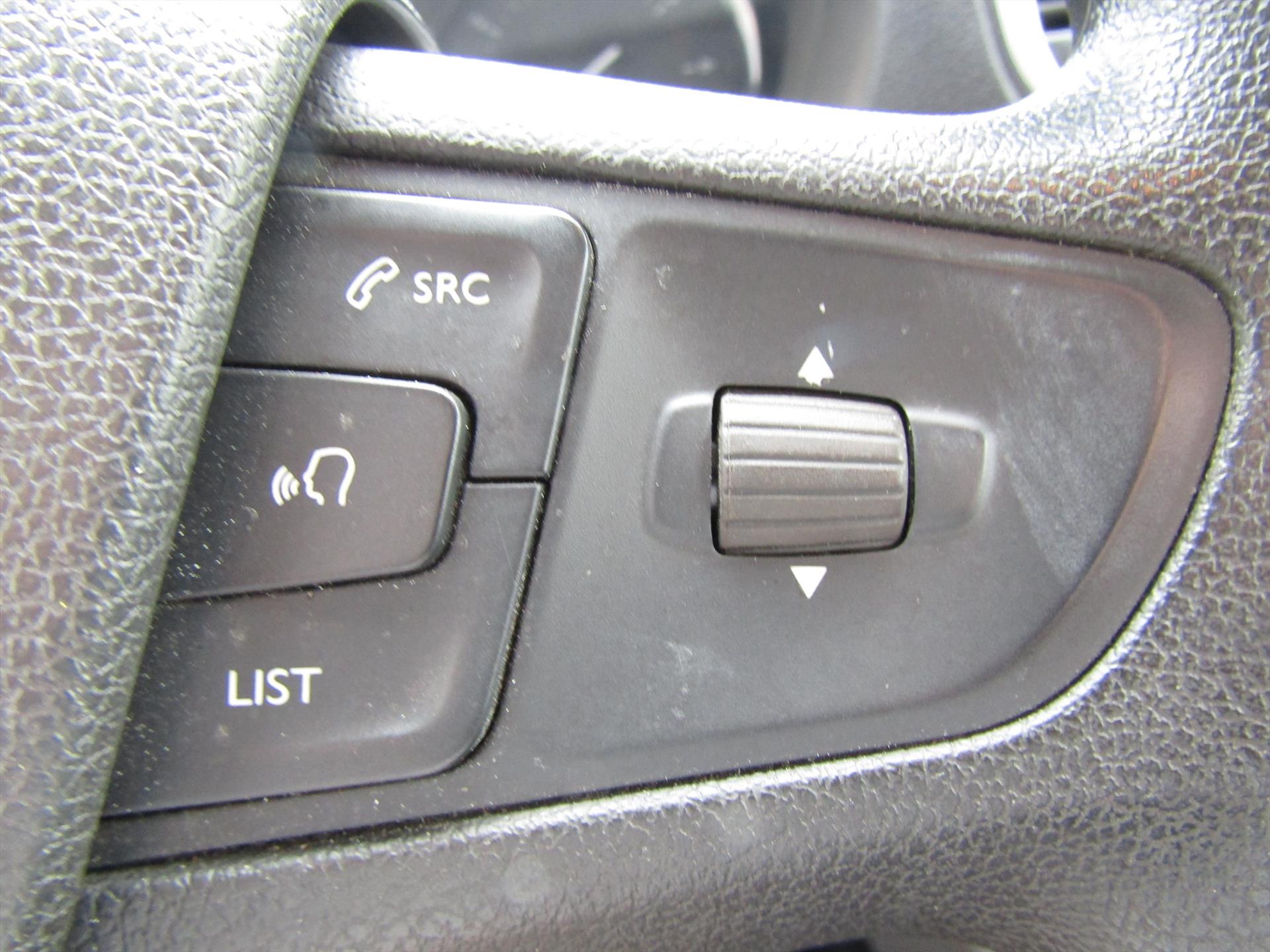 37609100-10.jpg
