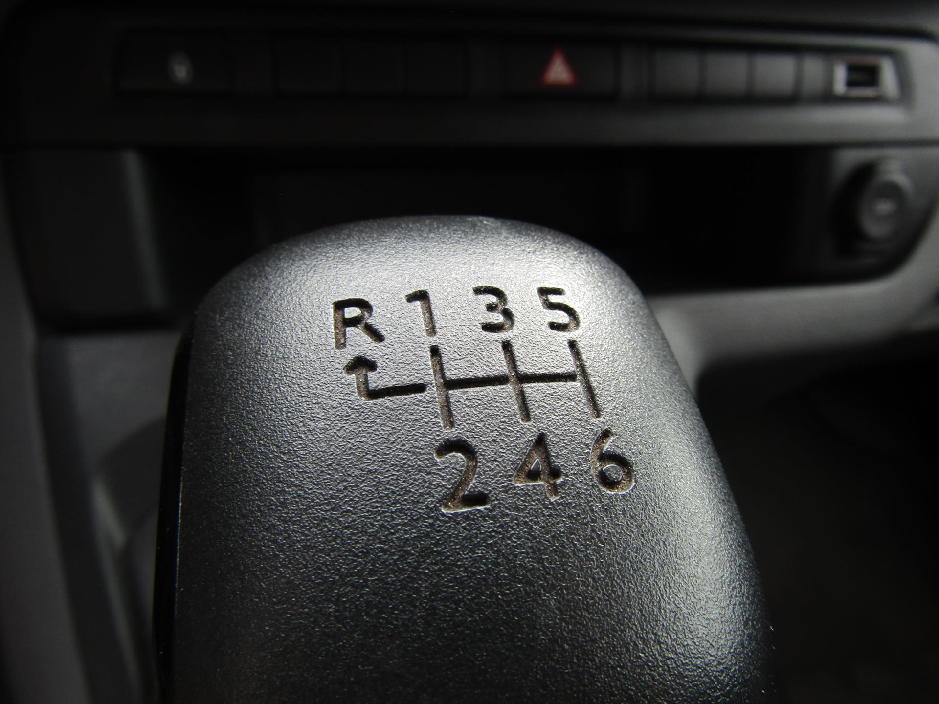37609100-9.jpg