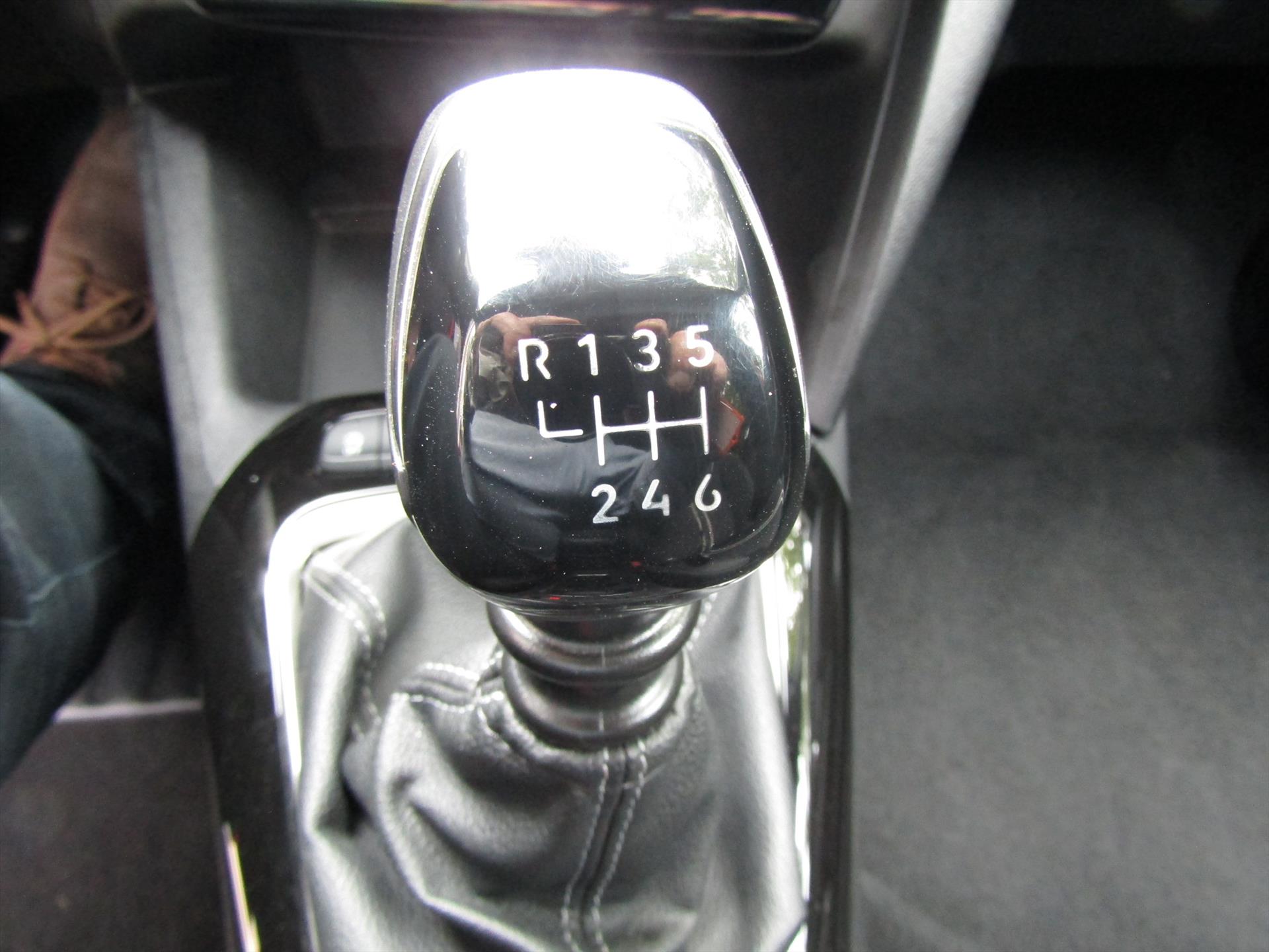 47315387-12.jpg