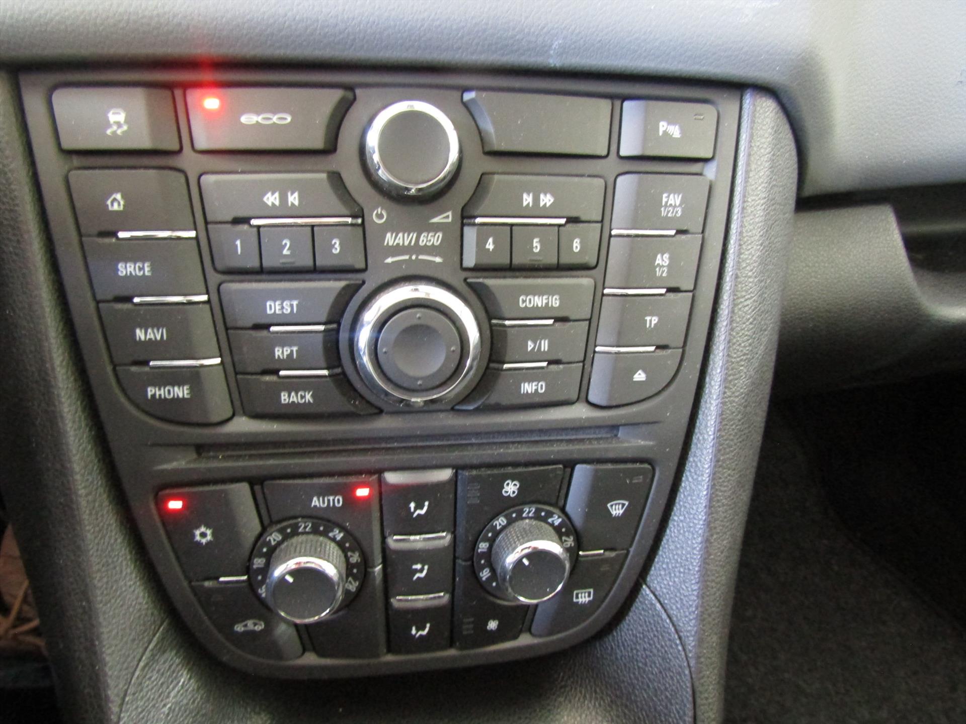 47444519-10.jpg